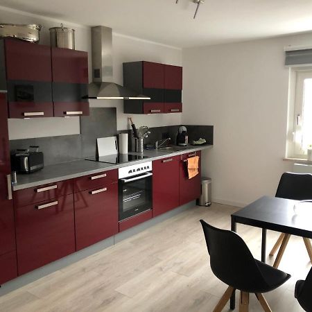 Body Kult Loft - Modernes Appartement Mit 2 Separaten Schlafzimmern Zwickau Eksteriør bilde
