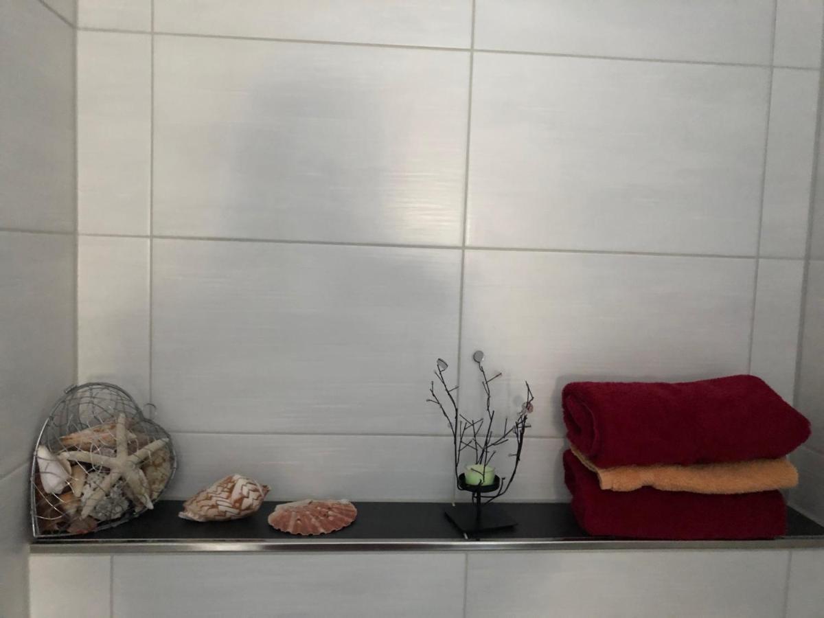 Body Kult Loft - Modernes Appartement Mit 2 Separaten Schlafzimmern Zwickau Eksteriør bilde