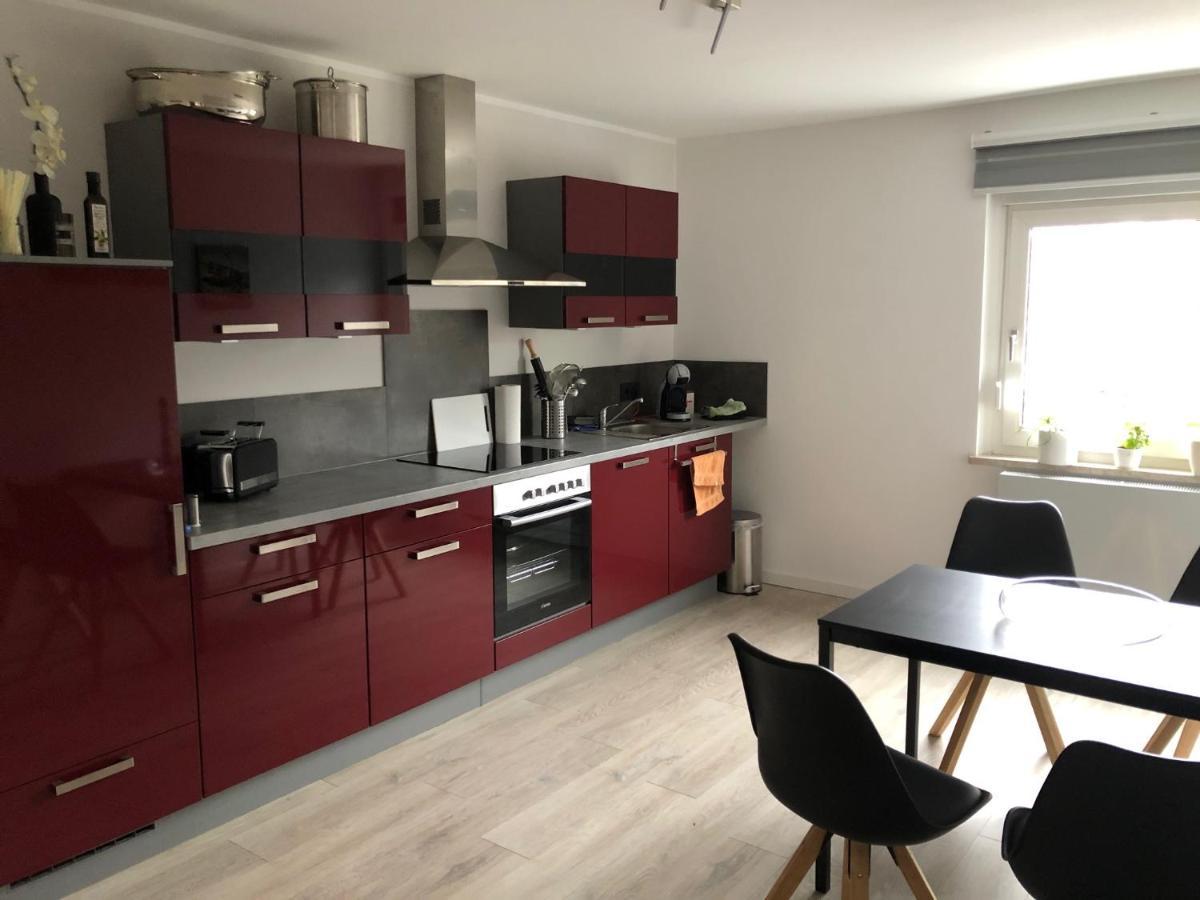 Body Kult Loft - Modernes Appartement Mit 2 Separaten Schlafzimmern Zwickau Eksteriør bilde