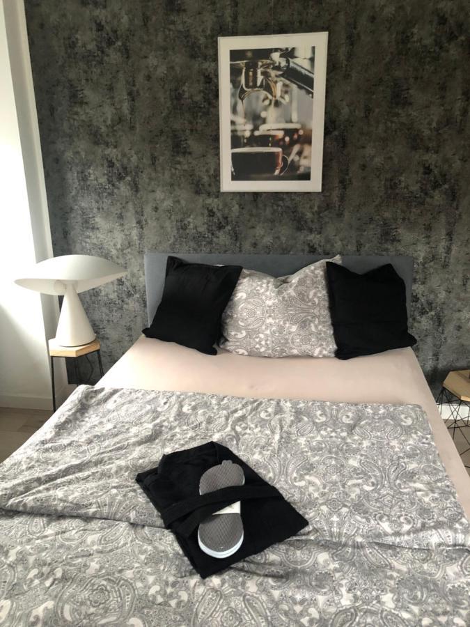 Body Kult Loft - Modernes Appartement Mit 2 Separaten Schlafzimmern Zwickau Eksteriør bilde